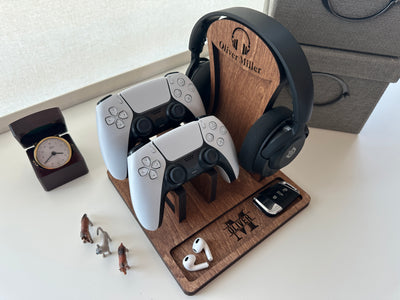Universal Wooden Controller Stand – Compatible with PS5 & Xbox